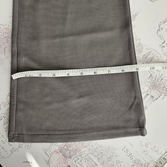 NWT!!! Halara High Waisted Flare Leggings Pants Gray Size S Rayon Blend - Picture 7 of 8